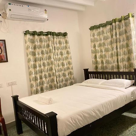 La Villa Heritage - Tie Hotels & Resorts Пондичери Екстериор снимка