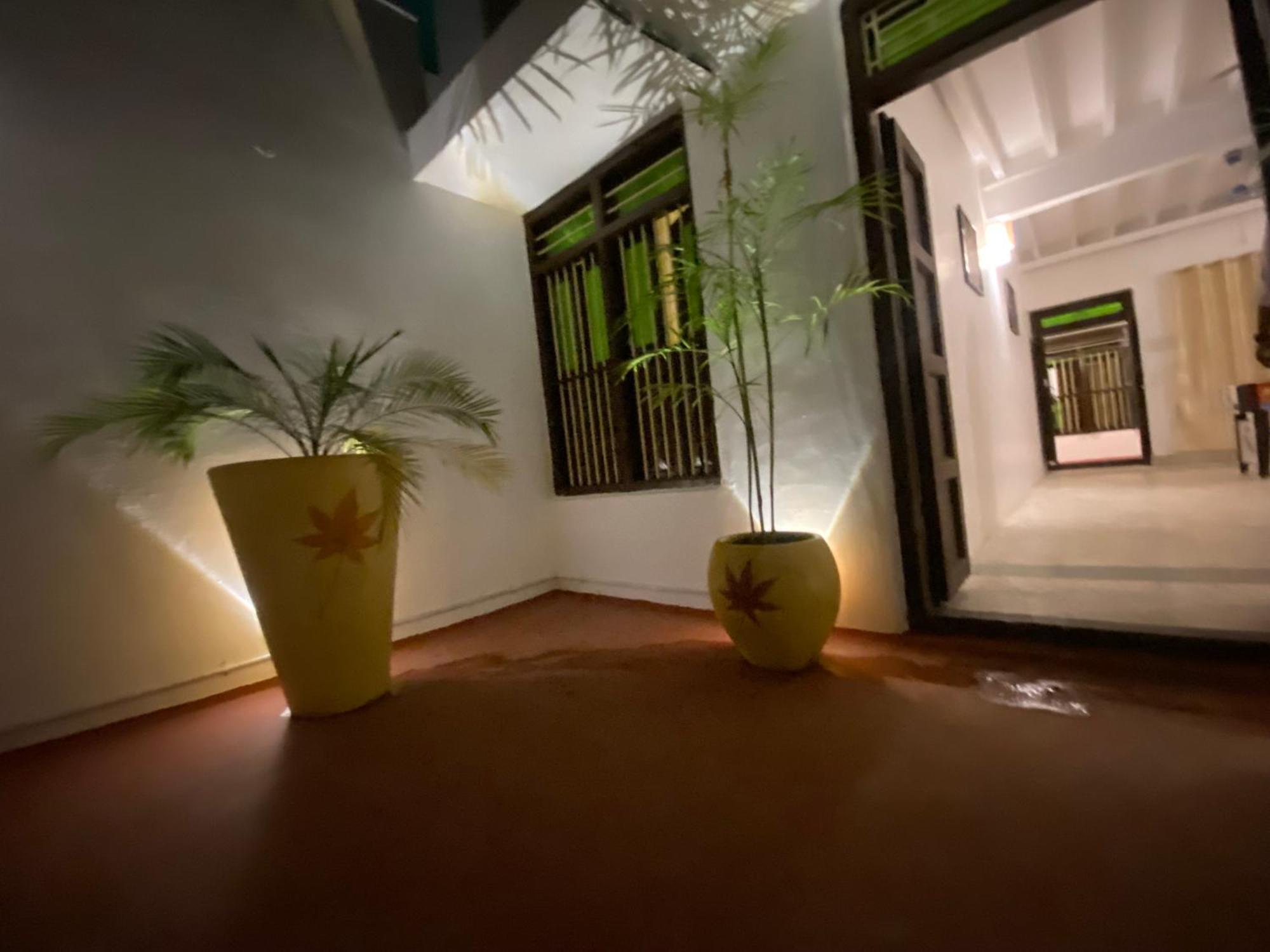 La Villa Heritage - Tie Hotels & Resorts Пондичери Екстериор снимка